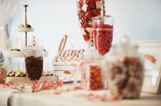 Candybar /Sweet Table auf unserer Hochzeit Bild 2