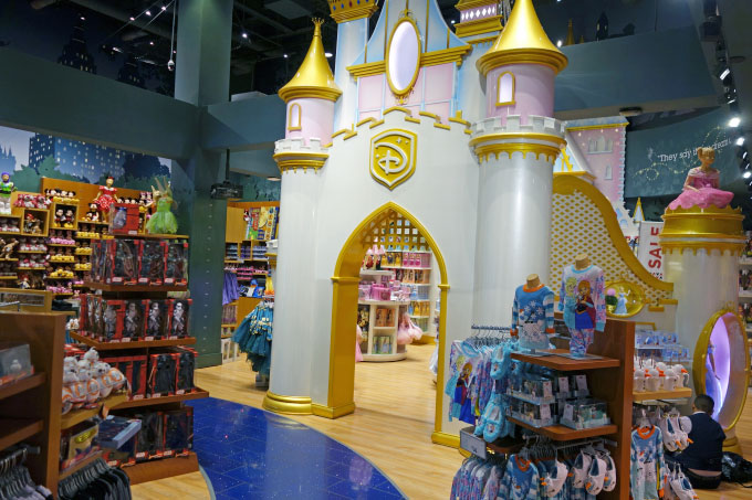 Disney-Store-New-York-City-Bild3