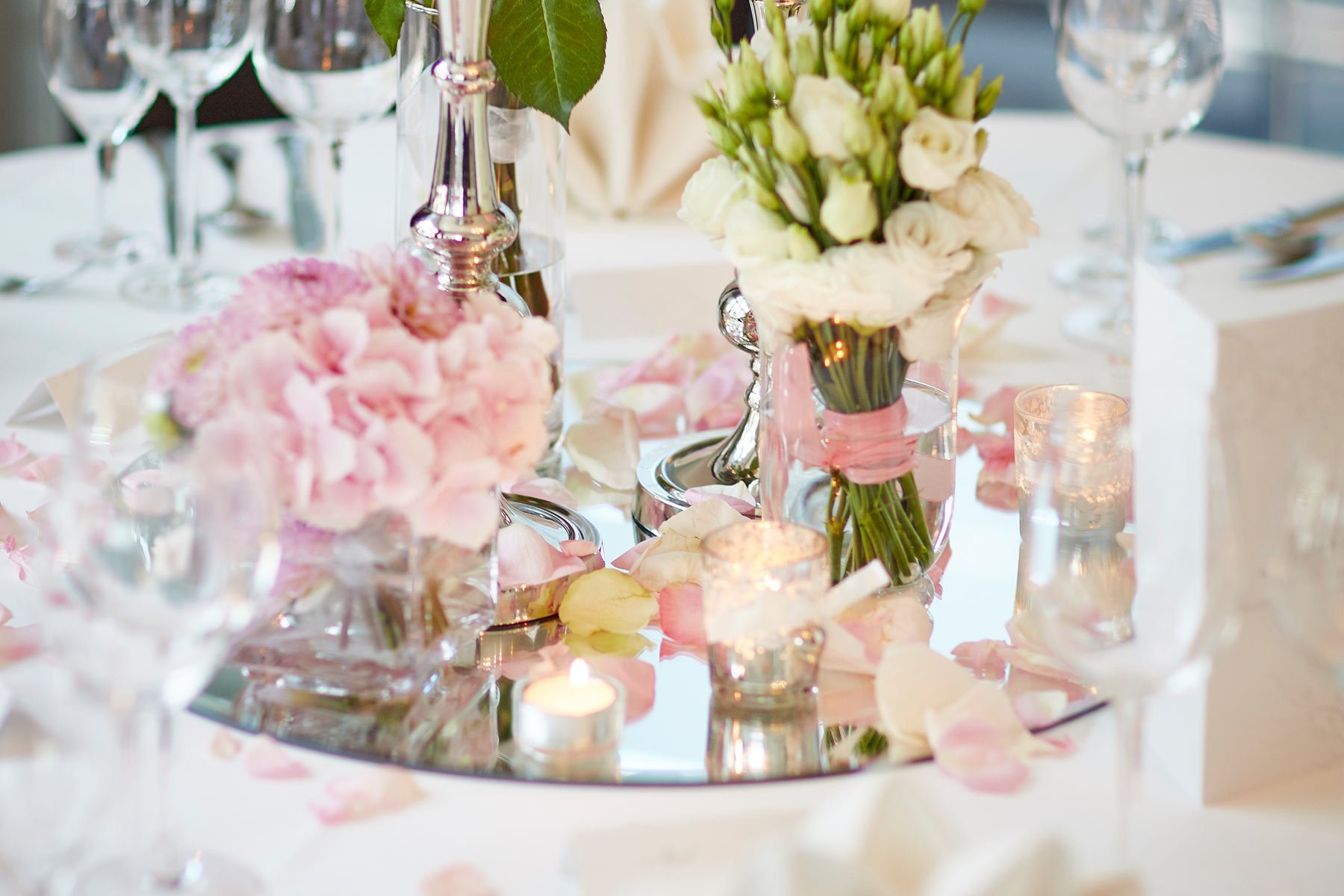Beispiele Fur Blumen Auf Runden Tischen Fur Die Hochzeit