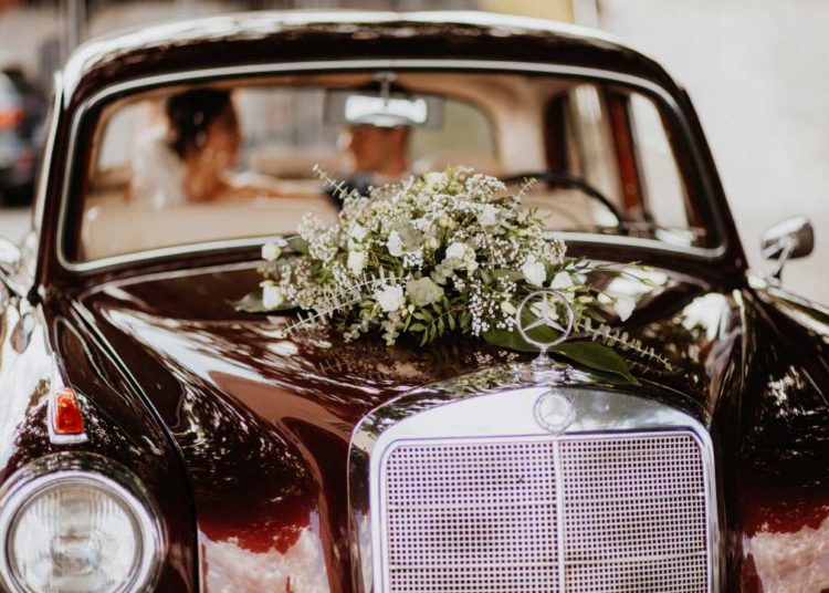 Autoschmuck für den Tag der Hochzeit: Die schönsten Ideen