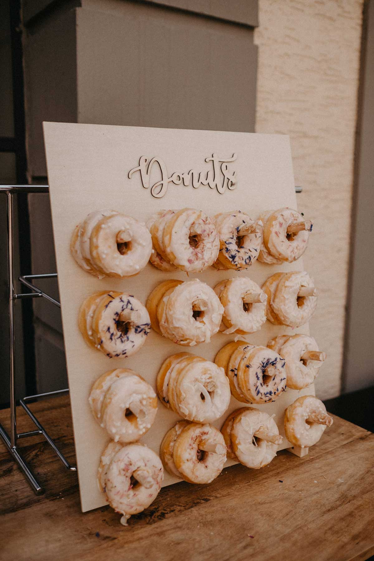 Donut Wall bei der Hochzeit